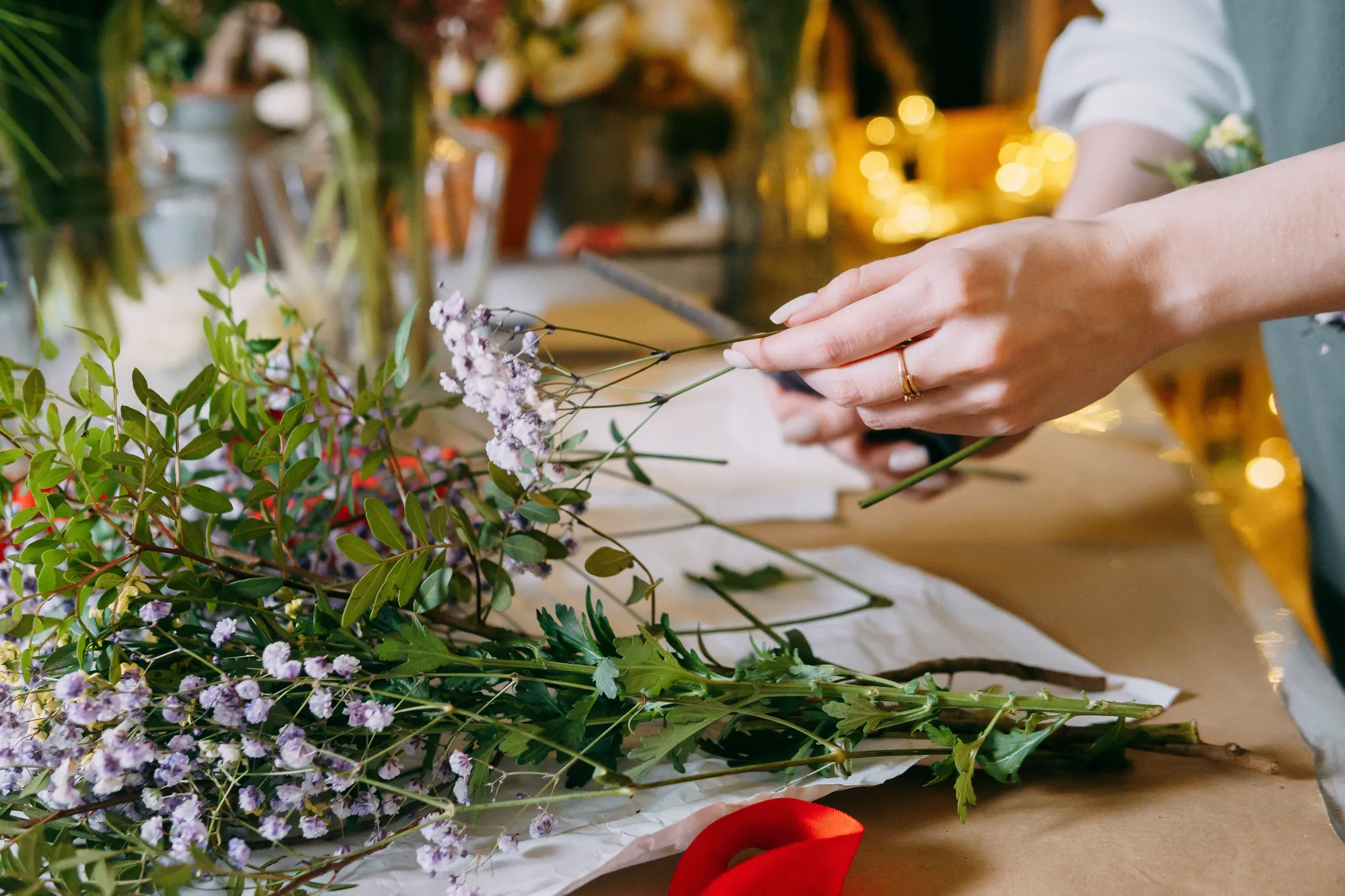 Trimming flower stems